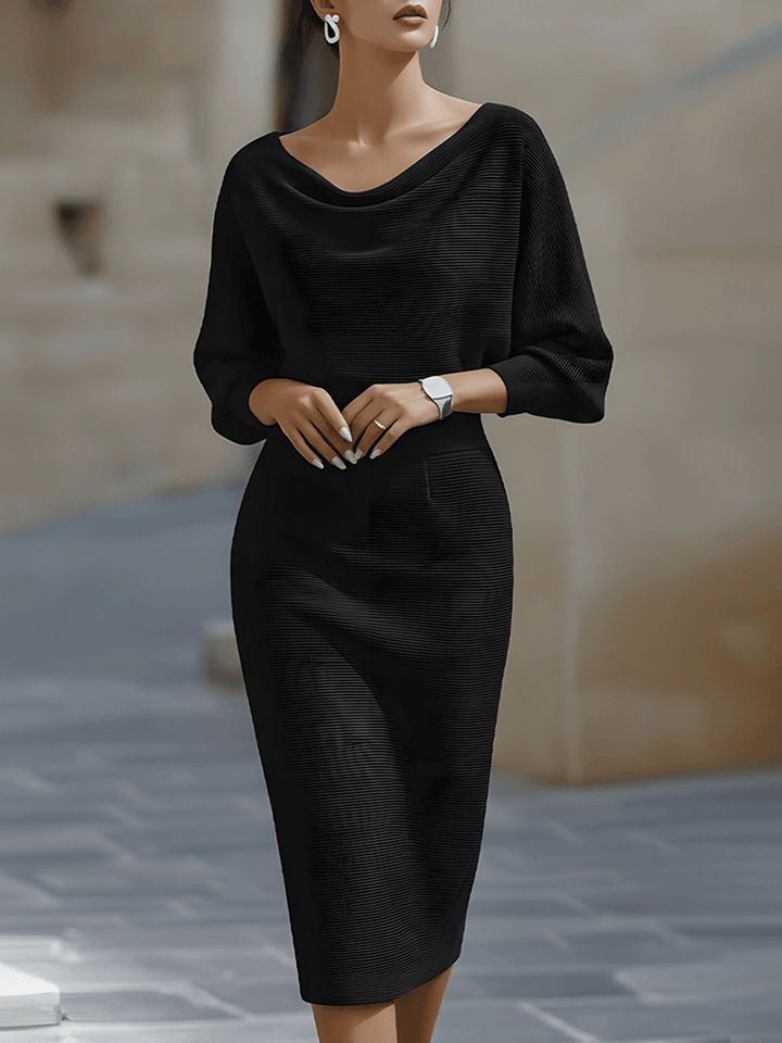 Liora | Elegant Draped Batwing Midi Klänning