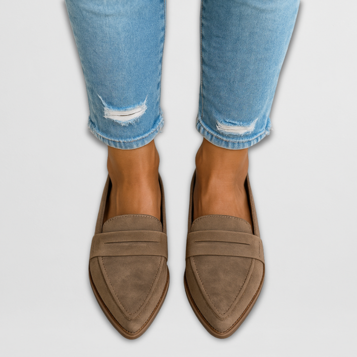 Nadia | Klassiska Spetsiga Slip-On Loafers