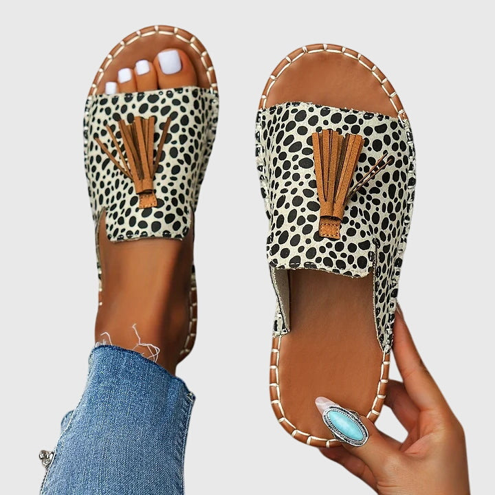 Claire | Stiliga Fransar Ortopediska Sandaler