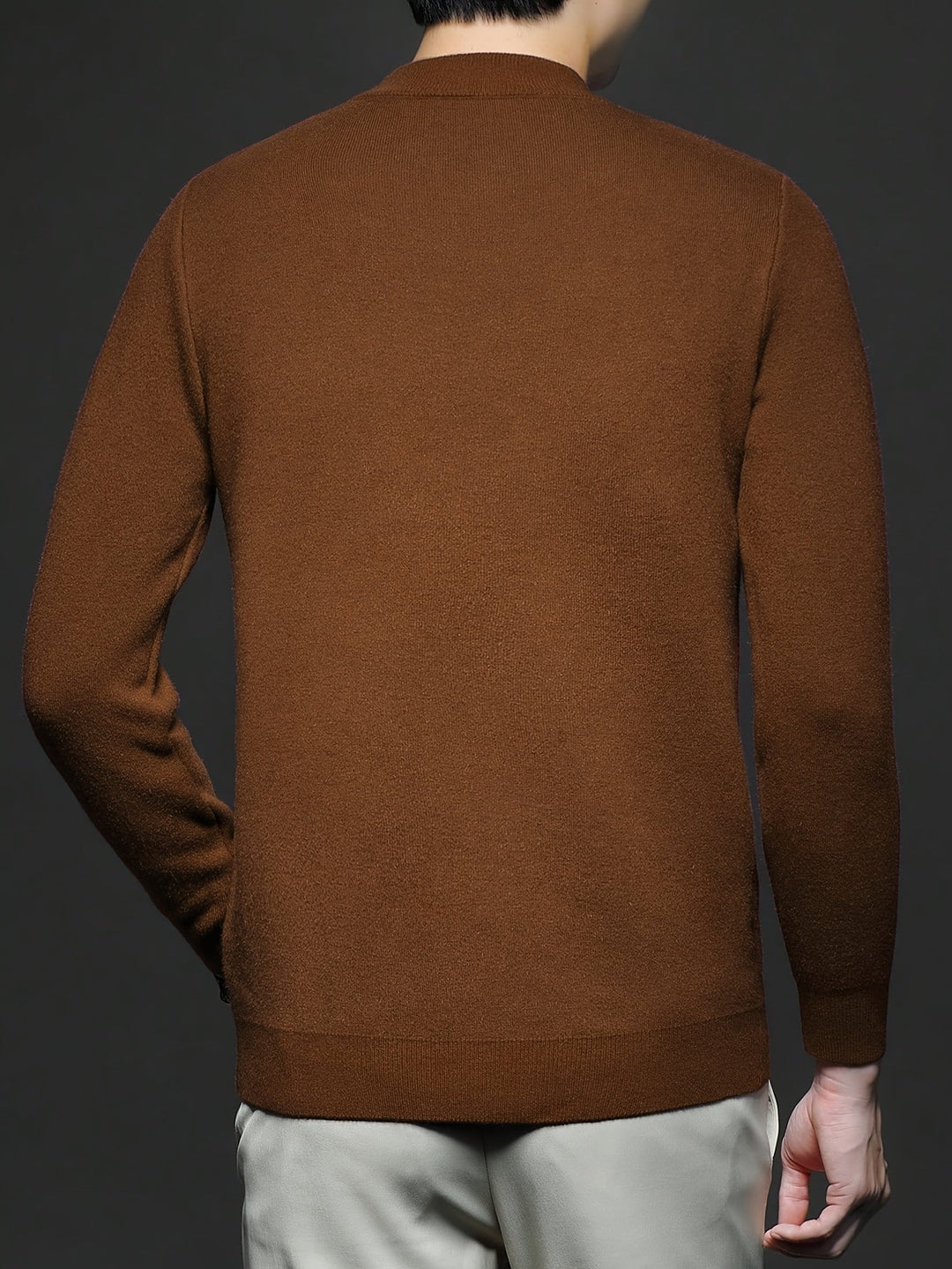 Tobias | Förfinad Höghalssweater