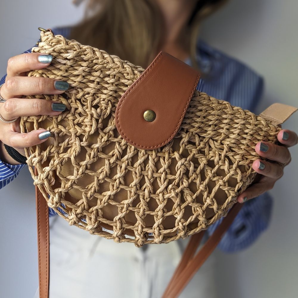 Seren | Stilig Flätad Webbdesign Väska