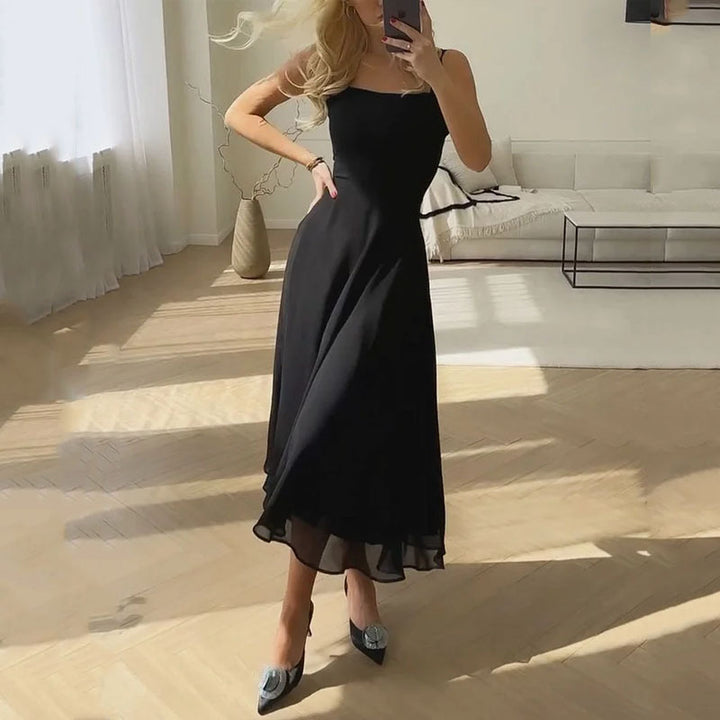 Hannah | Elegant ärmlös fyrkantig midiklänning