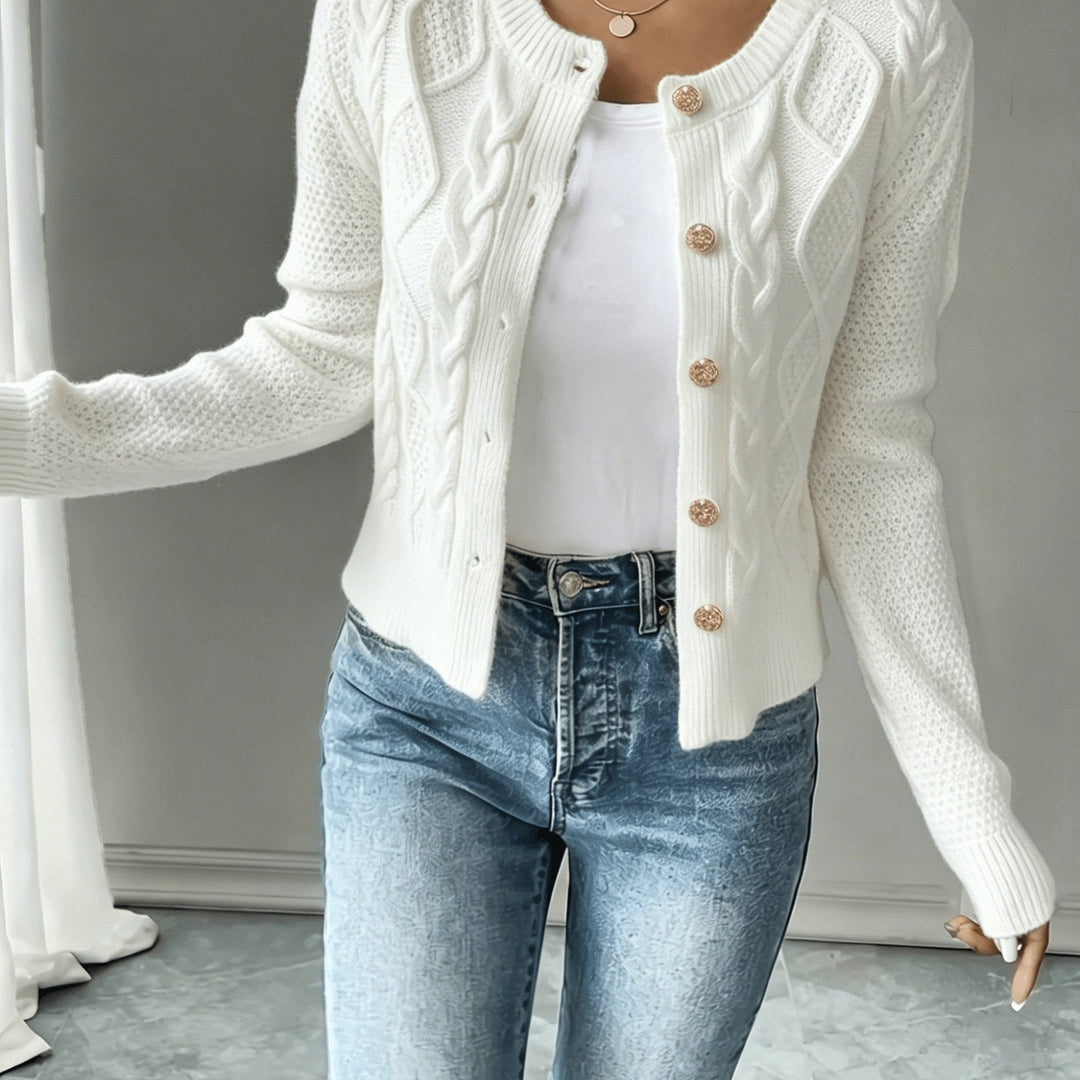 Cecilia | Kabelstickad Knapp-Front Kofta