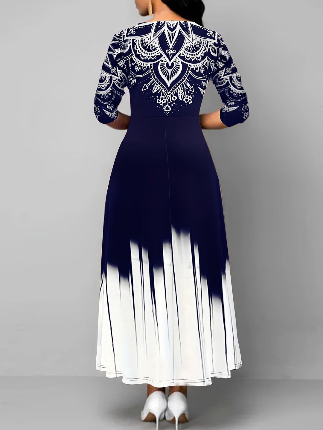 Rosalyn | Ornamental Print A-Line Maxi Klänning