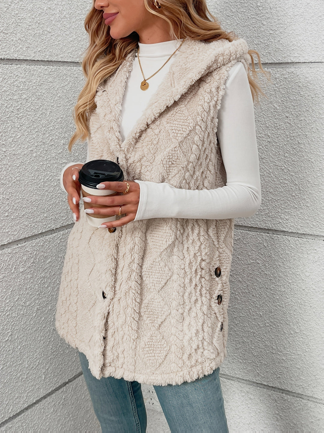 Coralie | Texturerad Hooded Gilet