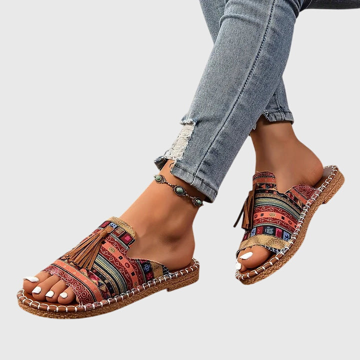 Claire | Stiliga Fransar Ortopediska Sandaler