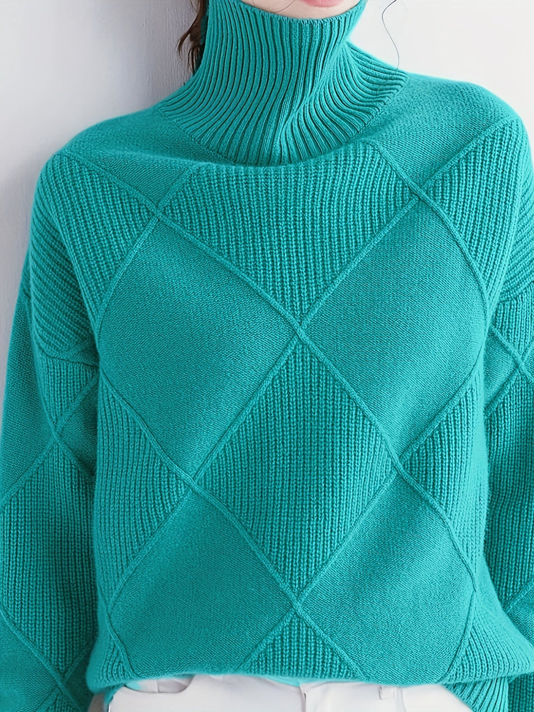 Freya | Texturerad Turtleneck Tröja