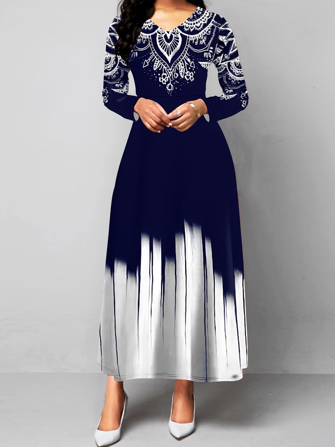 Rosalyn | Ornamental Print A-Line Maxi Klänning