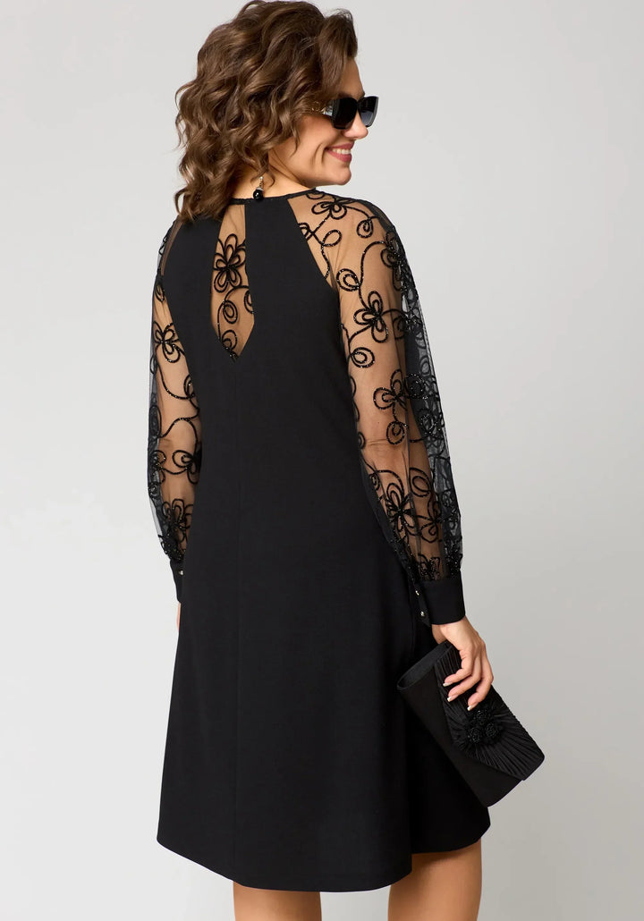 Fiona | Elegant Blommig Ärmlös Spetsklänning