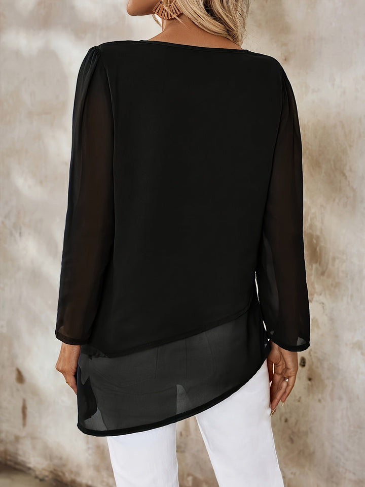 Vivian | Lagererad Blus med Oregelbunden Söm