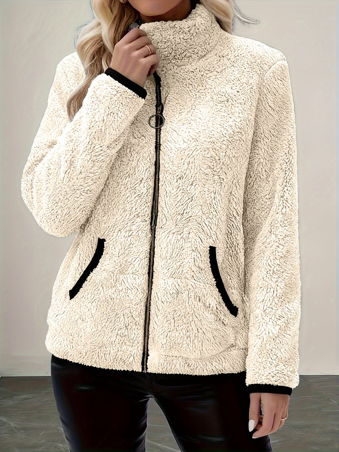 Mabel | Mysig Zip-Up Jacka