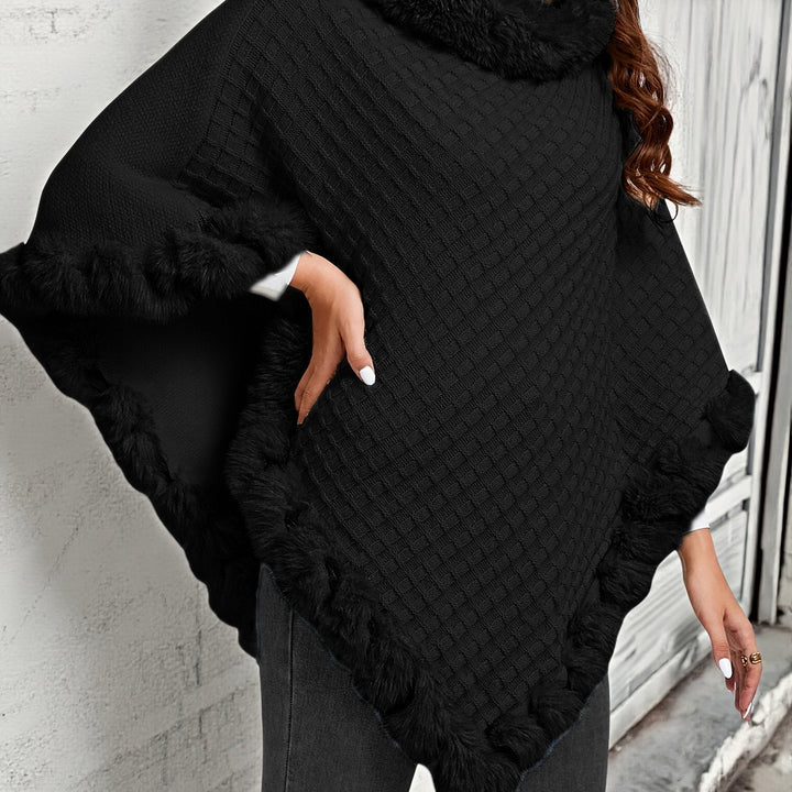 Rosabel | Mysig Poncho med Pälsdetaljer