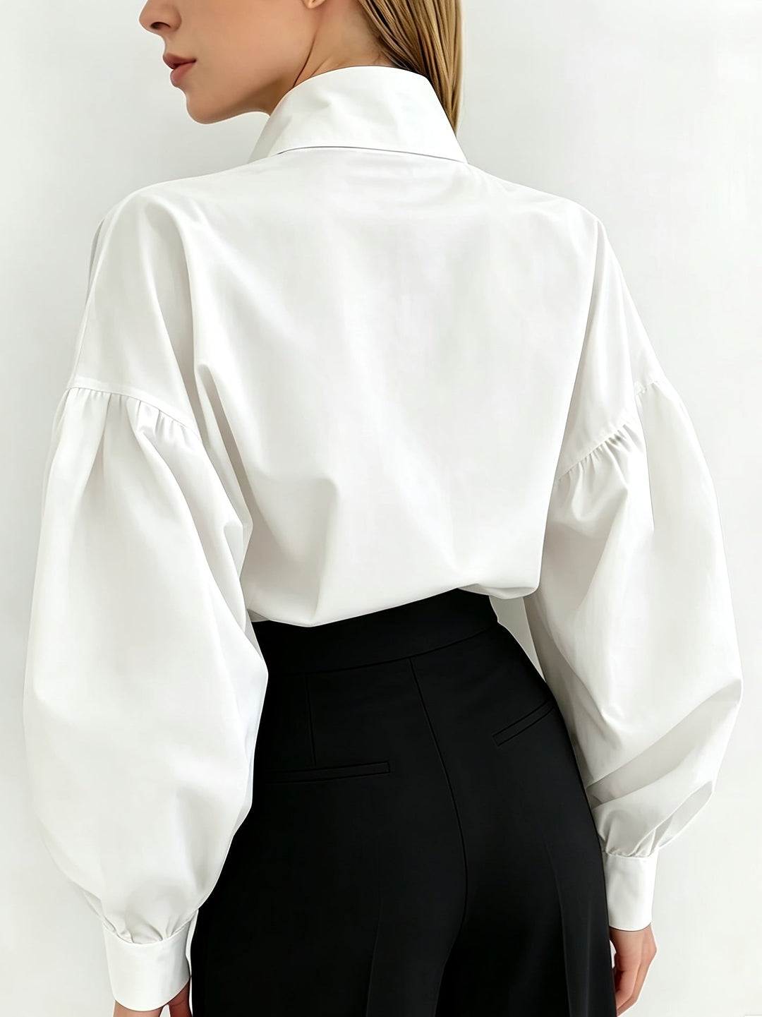 Vivienne | Statement Krage Blus