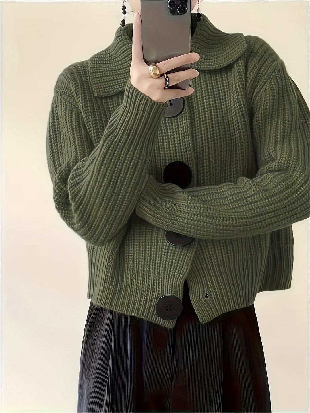 Lorna | Avslappnad Krage Kofta