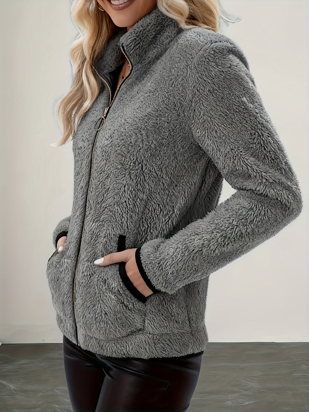 Mabel | Mysig Zip-Up Jacka