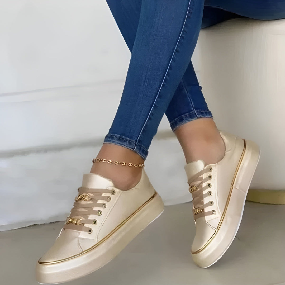 Alexya | Metallic Accent Snörsko