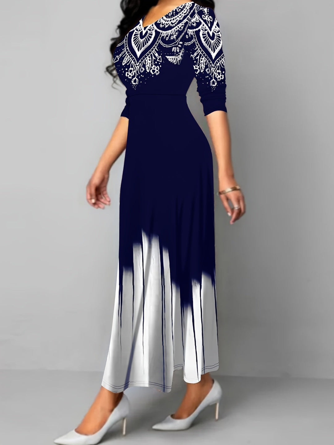 Rosalyn | Ornamental Print A-Line Maxi Klänning