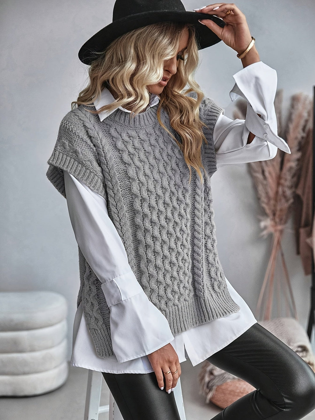 Colette | Kabelstickad ärmlös väst