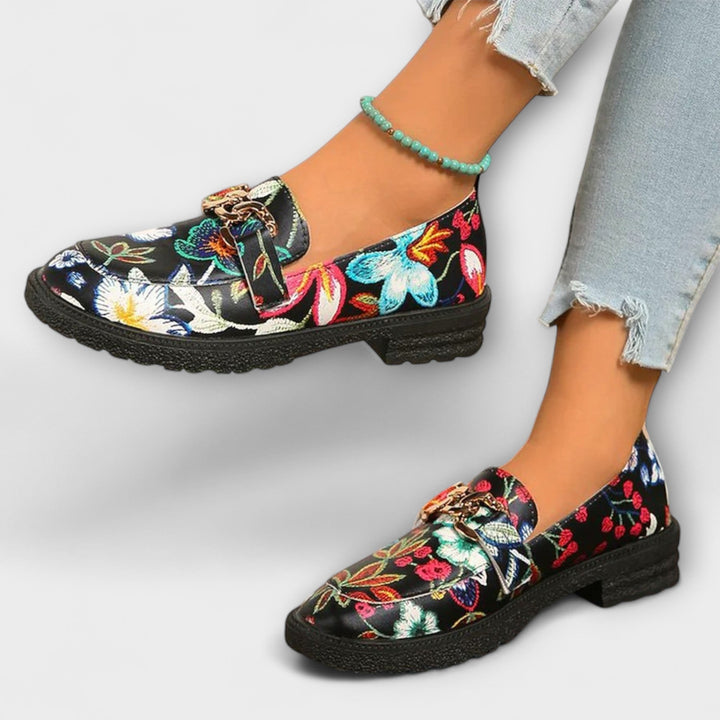 Orlia | Stiliga Multikolor Blommönstrade Loafers