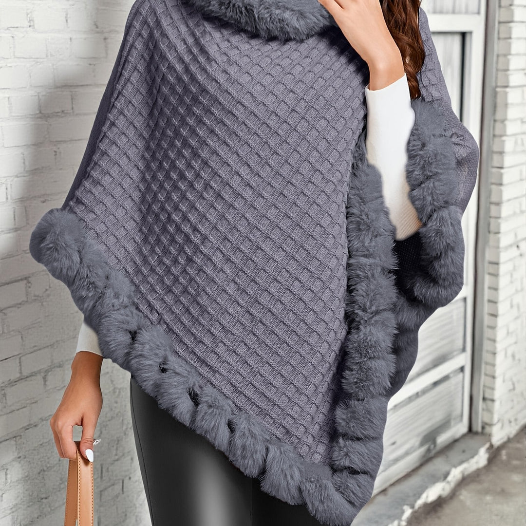 Rosabel | Mysig Poncho med Pälsdetaljer