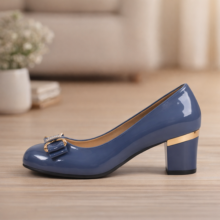Evelyn | Båge Detalj Blockklack Pumps