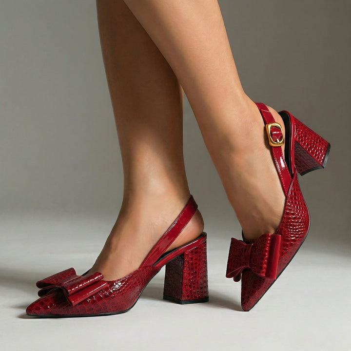 Sylvia | Stilig Spetsig Slingback Klackar