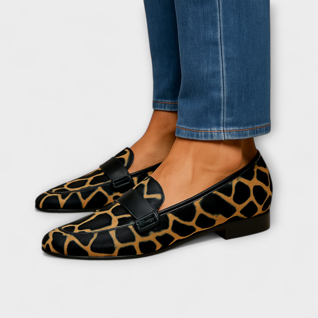 Wenna | Klassisk Loafers med Leopardskrift